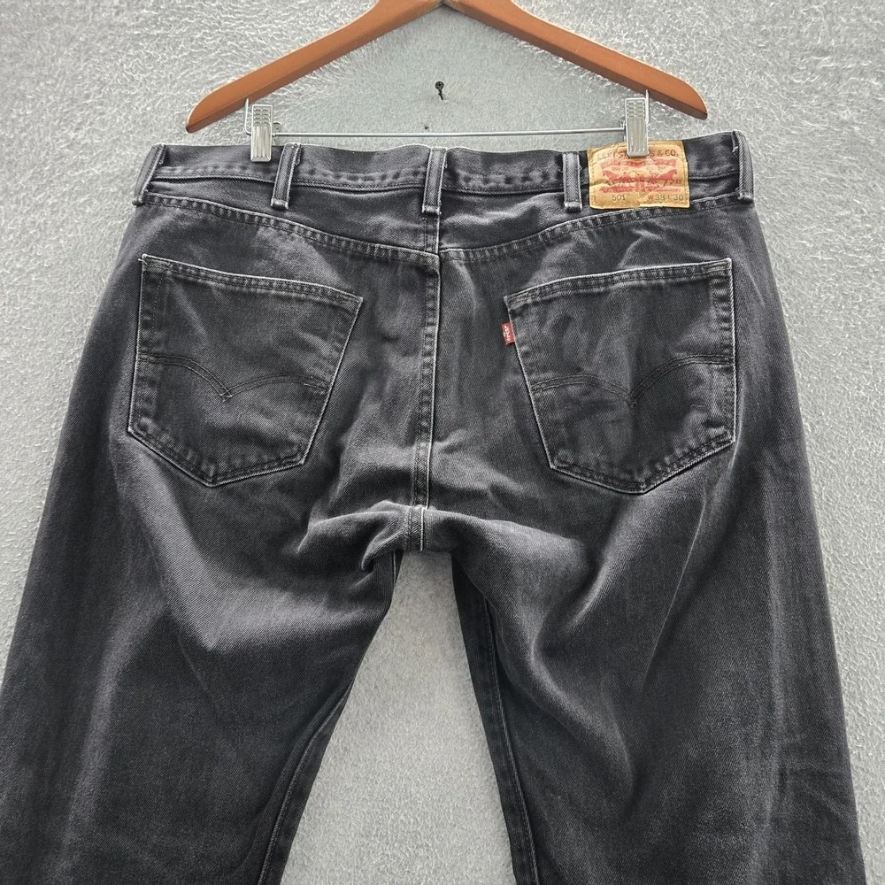 Levi's 501 Men Jeans 38X30‎ Black Denim Original Fit Straight Leg 28.5